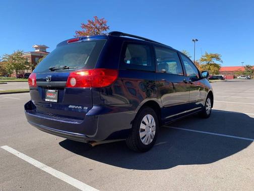 2007 Toyota Sienna CE