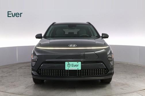 2024 Hyundai KONA EV Limited