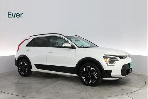 2023 Kia Niro EV Wind