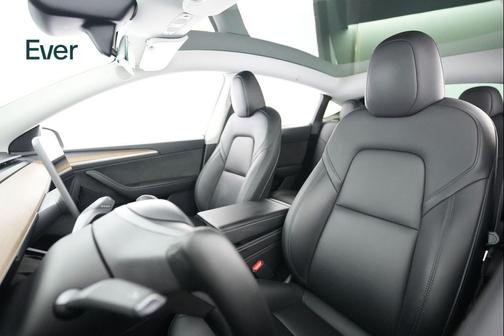 2024 Tesla Model Y Long Range Dual Motor All-Wheel Drive