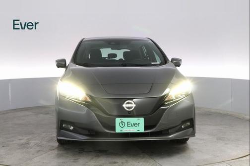 2023 Nissan Leaf SV PLUS 60 kWh