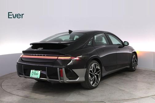 2024 Hyundai IONIQ 6 SEL