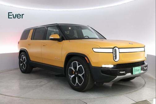 2023 Rivian R1S Adventure
