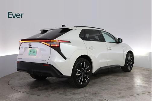 Pearl 2026 Toyota bZ Limited