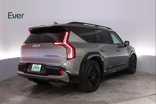 Pebble Gray 2024 Kia EV9 GT-Line