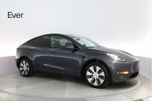 2022 Tesla Model Y Long Range Dual Motor All-Wheel Drive