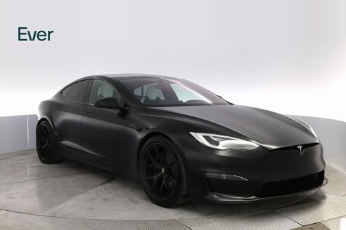 2022 Tesla Model S Plaid