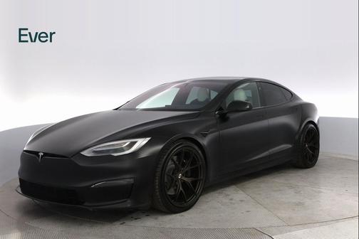 2022 Tesla Model S Plaid