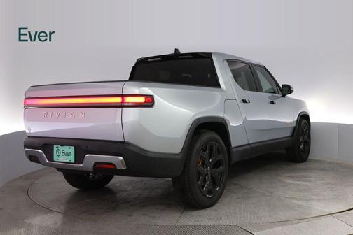 2023 Rivian R1T Adventure Quad Motor Large Pack