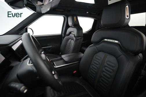 2023 Rivian R1T Adventure Quad Motor Large Pack