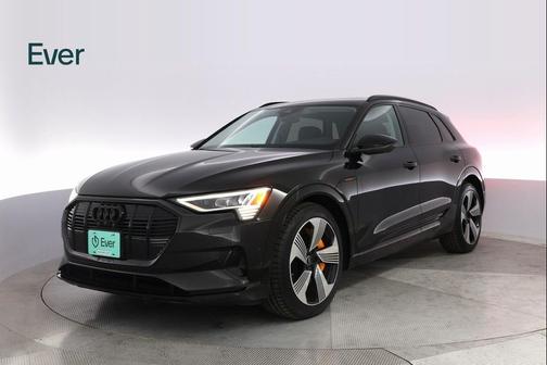 2023 Audi e-tron Premium Plus quattro