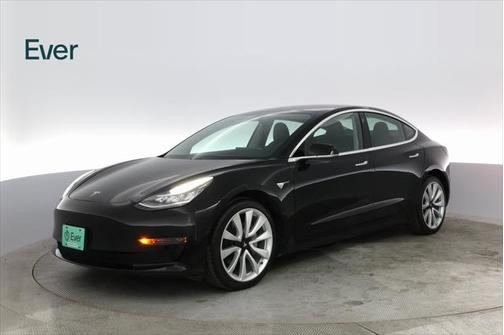 2020 Tesla Model 3 Standard Range