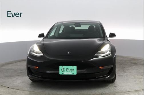 2020 Tesla Model 3 Standard Range