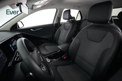 Cityscape Green 2023 Kia Niro EV Wind