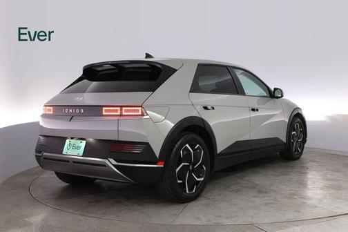 Cyber Gray 2024 Hyundai IONIQ 5 SEL
