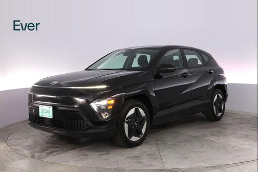 Abyss Black Pearl 2024 Hyundai KONA EV SE