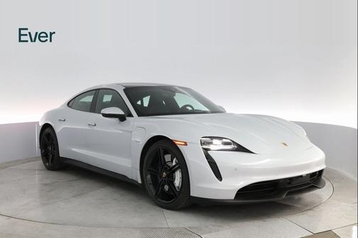 2022 Porsche Taycan Base