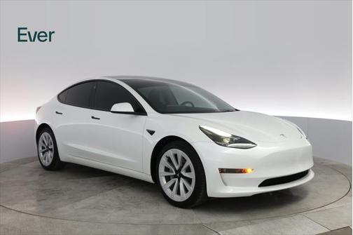 2023 Tesla Model 3 Standard Range