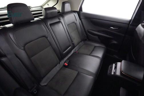 2024 Nissan ARIYA EVOLVE+