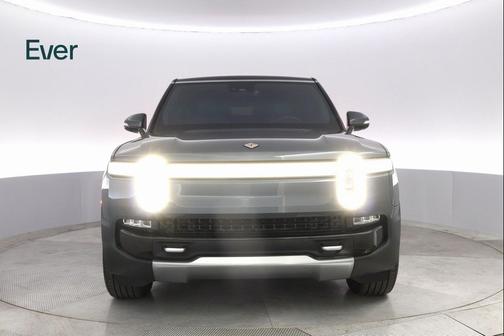 2022 Rivian R1S Launch Edition