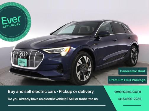 2022 Audi e-tron Premium Plus
