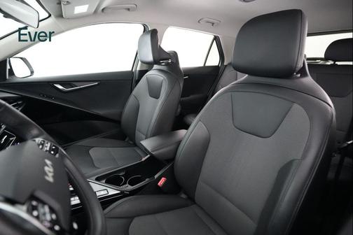 2024 Kia Niro EV Wind