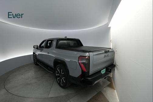 2024 GMC Sierra EV Denali Edition 1