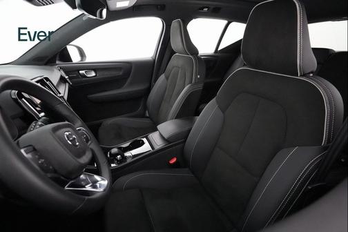 2023 Volvo XC40 Recharge Pure Electric Twin Ultimate