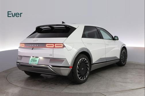 2023 Hyundai IONIQ 5 Limited