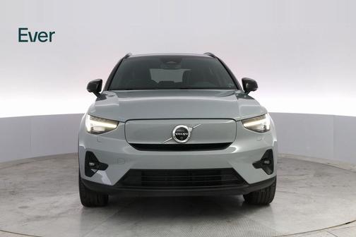 2024 Volvo XC40 Recharge Pure Electric Twin Ultimate