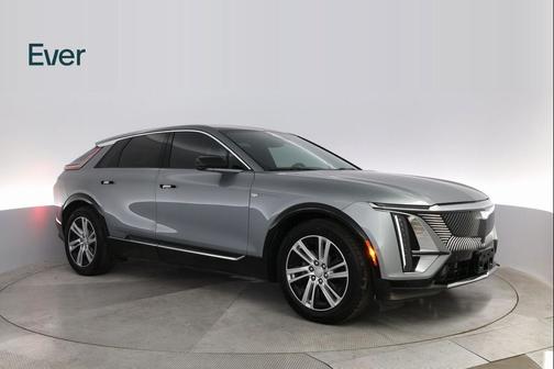 2024 Cadillac LYRIQ Tech