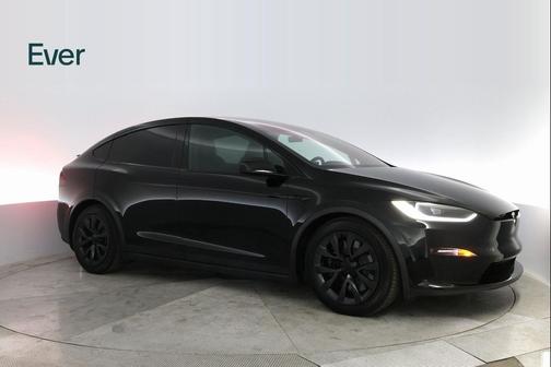 2024 Tesla Model X Long Range