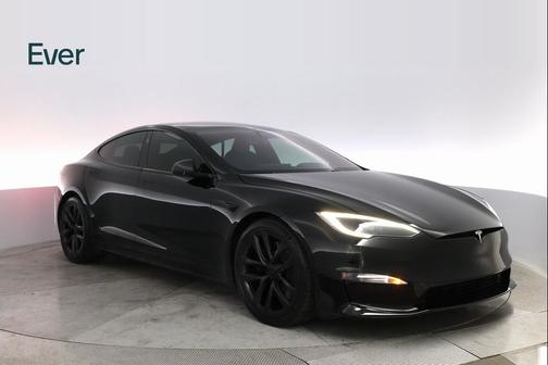 2022 Tesla Model S Base