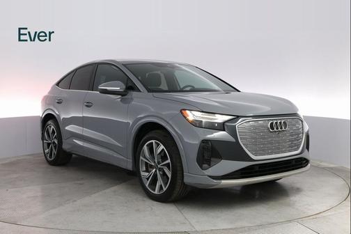 2022 Audi Q4 e-tron Prestige 50 quattro