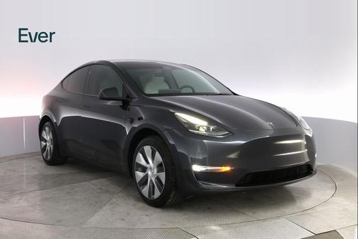 2024 Tesla Model Y Long Range Dual Motor All-Wheel Drive