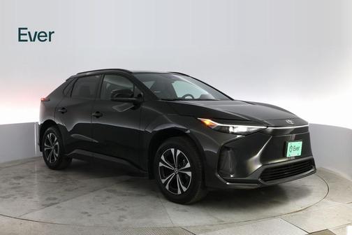 2024 Toyota bZ4X XLE