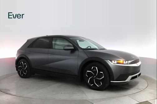 2022 Hyundai IONIQ 5 SEL