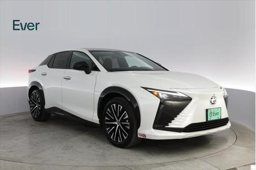 2023 Lexus RZ 450e Luxury
