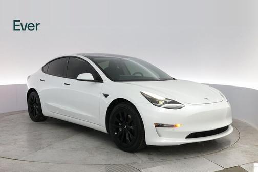 2022 Tesla Model 3 Long Range