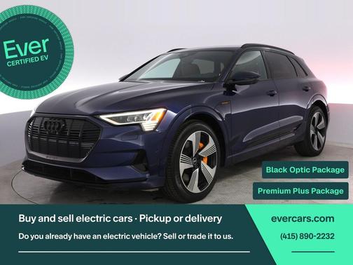 2022 Audi e-tron Premium Plus