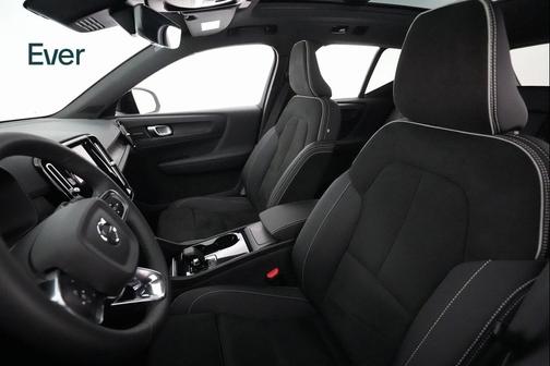 2023 Volvo XC40 Recharge Pure Electric Twin Ultimate