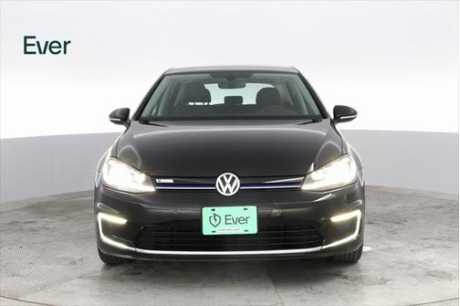 2017 Volkswagen e-Golf SEL Premium