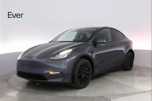 2023 Tesla Model Y Long Range Dual Motor All-Wheel Drive