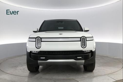 2022 Rivian R1S Launch Edition