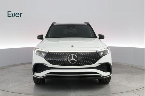 2024 Mercedes-Benz EQB 300 4MATIC