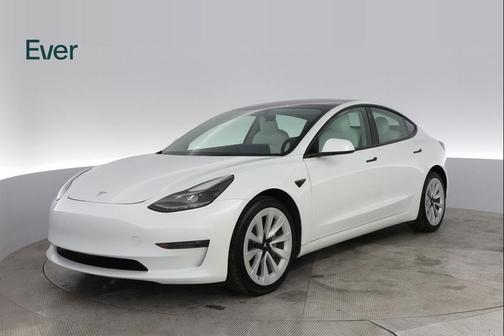 2023 Tesla Model 3 Standard Range
