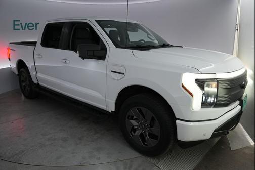 2023 Ford F-150 Lightning XLT
