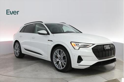 2021 Audi e-tron Prestige
