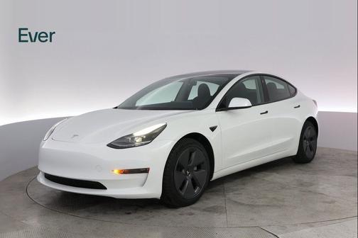 2023 Tesla Model 3 Standard Range