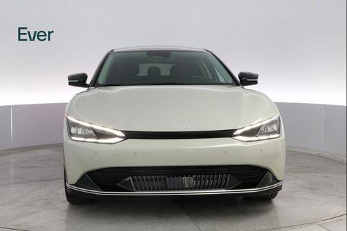 2024 Kia EV6 Wind